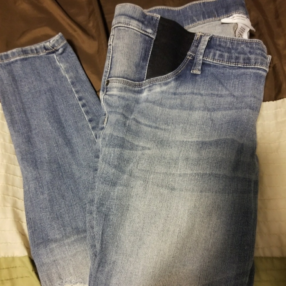Maternity jeans